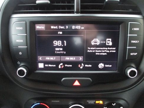 Used 2024 Kia Soul LX w/ Option Group 015 image 15