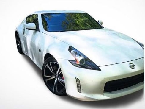 Used 2020 Nissan 370Z Touring Sport image 1