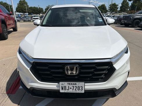 Used 2025 Honda CR-V LX image 2