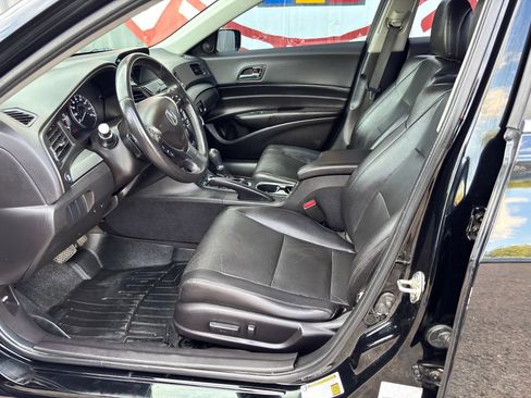 Used 2016 Acura ILX FWD image 13