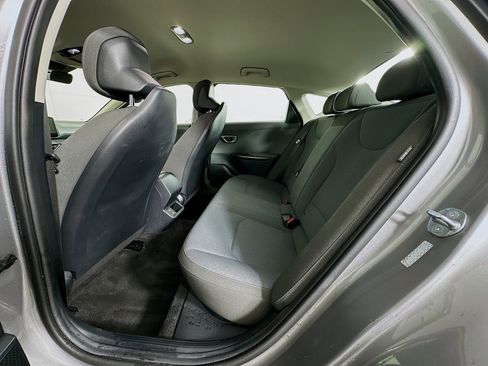 Used 2025 Kia K4 LXS image 26