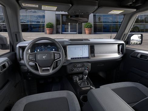 New 2026 Ford Bronco 4-Door AWD/4WD image 9
