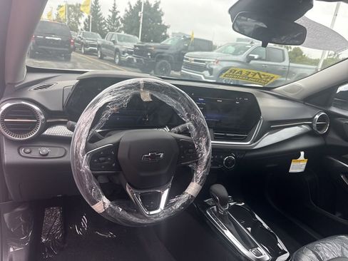 New 2026 Chevrolet Trax ACTIV image 38