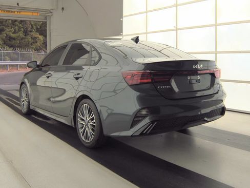 Used 2022 Kia Forte GT-Line FWD image 6