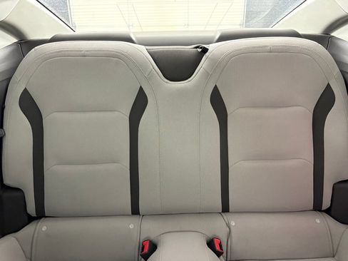 Used 2020 Chevrolet Camaro LT RWD image 40