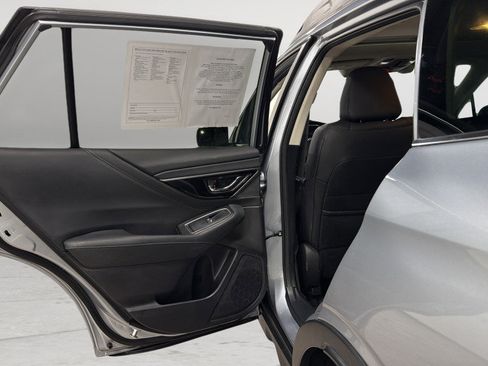 Used 2021 Subaru Outback Limited image 28