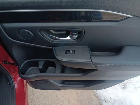 Used 2025 Honda Pilot Elite image 34