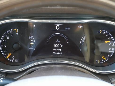 Used 2016 Jeep Grand Cherokee Overland w/ Advanced Technology Group image 33