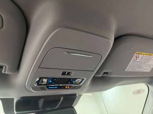 Used 2024 Ford F250 Lariat w/ FX4 Off-Road Package image 86