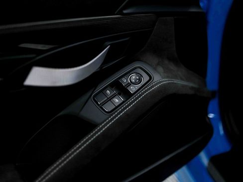 Used 2022 Porsche 718 Cayman GT4 image 44