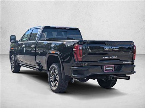 New 2026 GMC Sierra 2500 Denali Ultimate w/ Max Trailering Package image 9