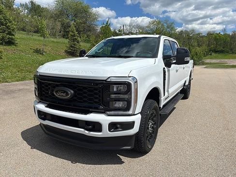 New 2026 Ford F350 Lariat w/ Black Appearance Package AWD/4WD image 8