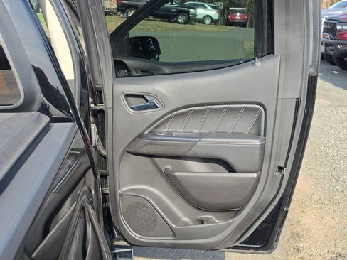 Used 2021 GMC Canyon Denali image 27