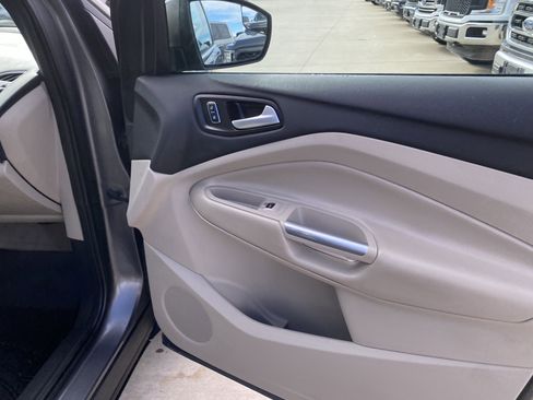 Used 2013 Ford Escape SE image 12