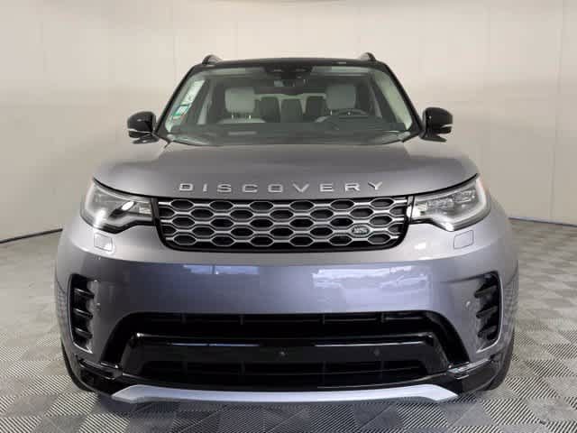 New 2026 Land Rover Discovery Limited Edition AWD/4WD image 15