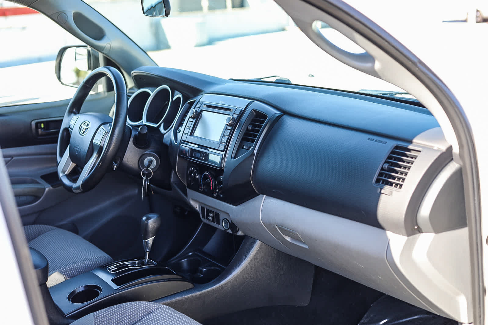 Used 2013 Toyota Tacoma 2WD Access Cab w/ Convenience Pkg image 16