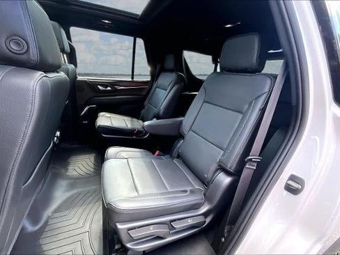 Used 2022 GMC Yukon Denali AWD/4WD image 19