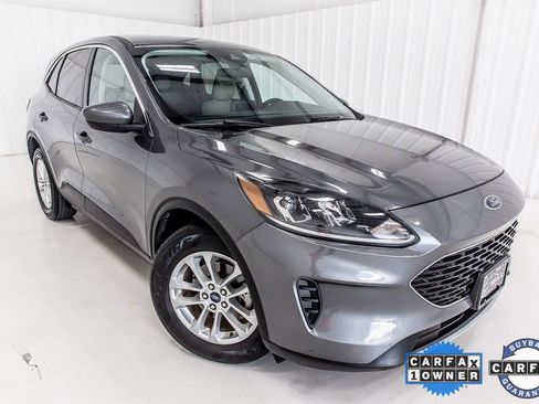 Used 2021 Ford Escape SE image 10
