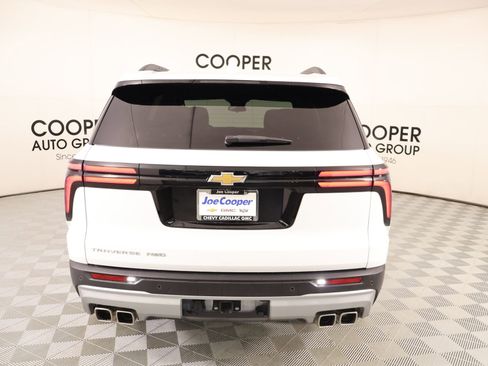 Used 2025 Chevrolet Traverse LT w/ Driver Confidence Package AWD/4WD image 21