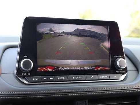 Certified 2024 Nissan Rogue SV w/ SV Premium Package image 14