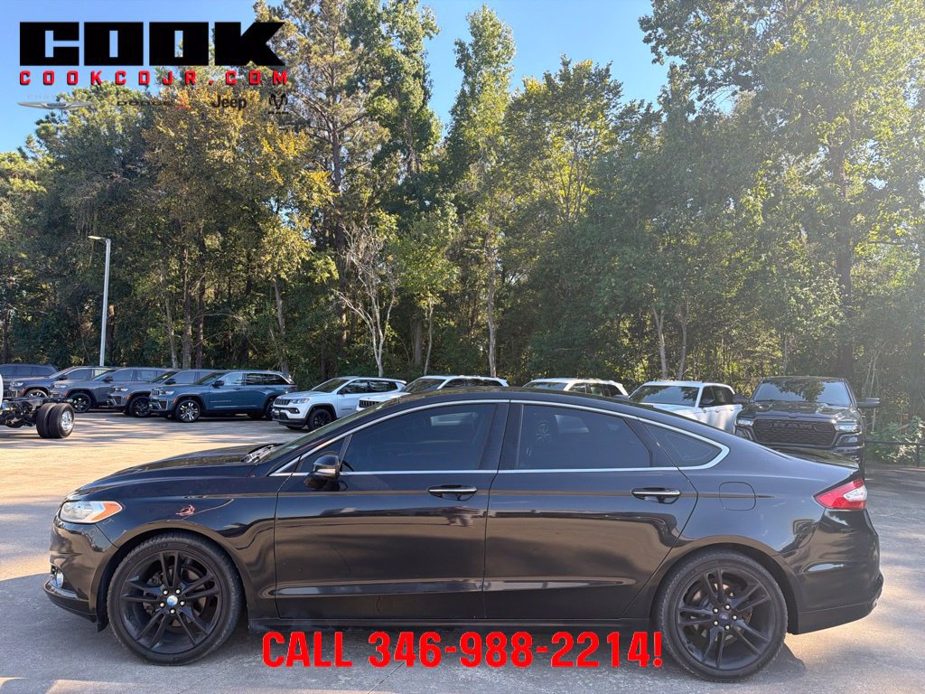 Used 2013 Ford Fusion Titanium w/ Titanium Driver Assist Pkg FWD image 2