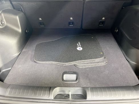 Used 2022 Jeep Cherokee Trailhawk w/ Sun, Sound & Nav Group image 26