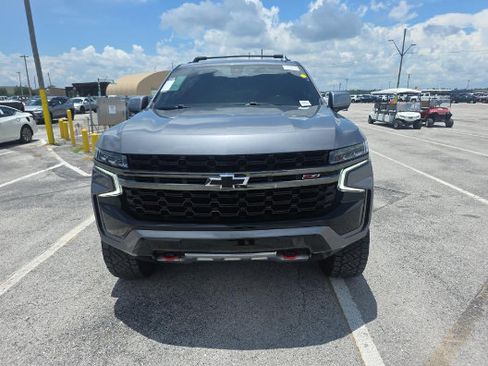 Used 2021 Chevrolet Tahoe Z71 AWD/4WD image 2