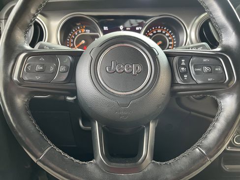 Used 2022 Jeep Wrangler Unlimited Sport AWD/4WD image 18