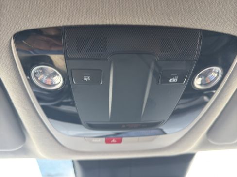 Used 2025 Kia Seltos S image 19