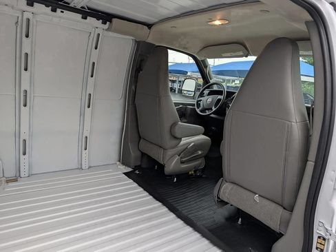 New 2026 GMC Savana 2500 Extended w/ Driver Convenience Package RWD image 35