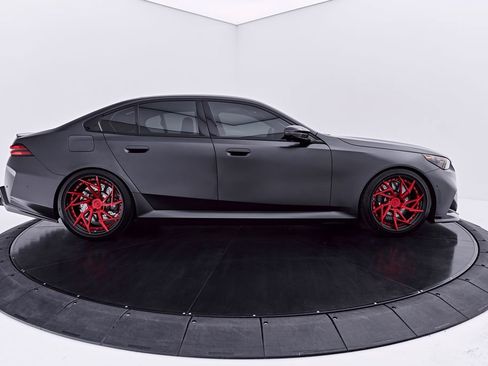 Used 2026 BMW M5 Touring AWD/4WD image 27