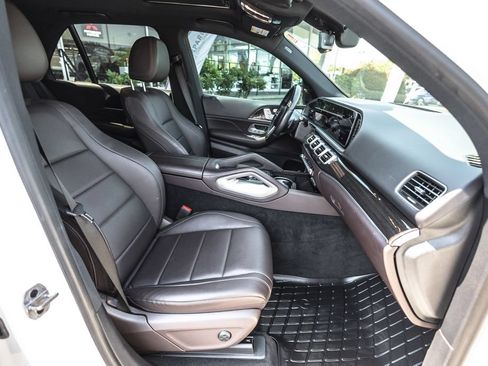 Used 2021 Mercedes-Benz GLE 350 4MATIC w/ Premium Package image 30