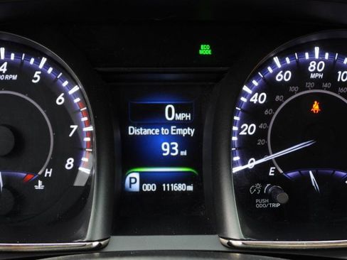 Used 2015 Toyota Avalon Limited image 71