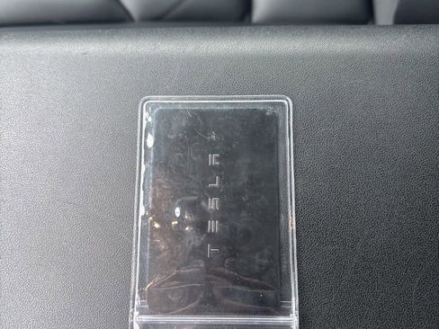 Used 2020 Tesla Model 3 Long Range image 24