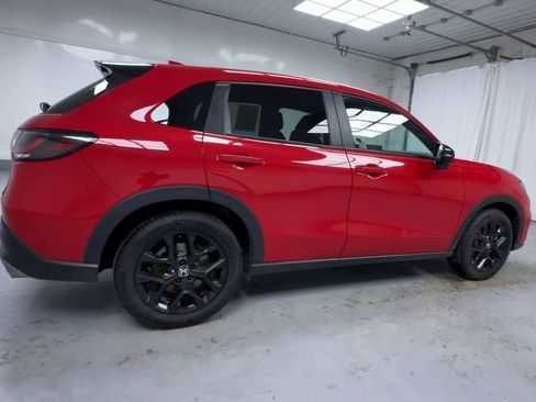 Certified 2024 Honda HR-V Sport image 8
