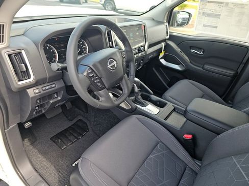 New 2026 Nissan Frontier SV w/ SV Convenience Package image 16