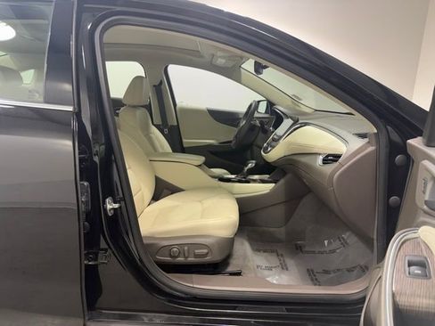 Certified 2024 Chevrolet Malibu LT image 25