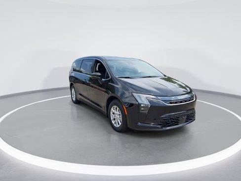 New 2027 Chrysler Pacifica Select FWD image 2