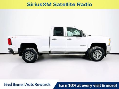 Used 2016 Chevrolet Silverado 2500 LT w/ LT Convenience Package image 8