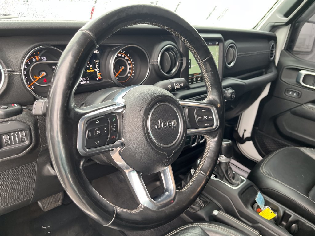 Used 2020 Jeep Gladiator Overland AWD/4WD image 16