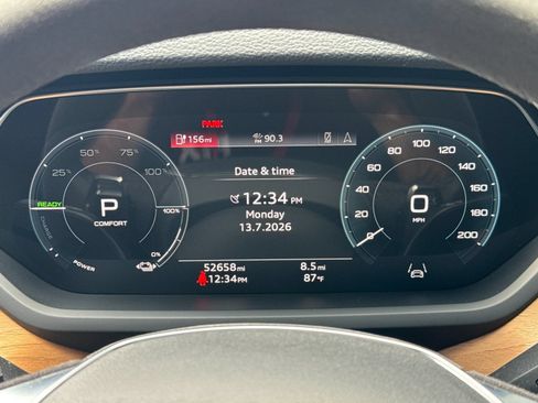 Used 2023 Audi e-tron GT Premium Plus w/ Executive Package AWD/4WD image 24