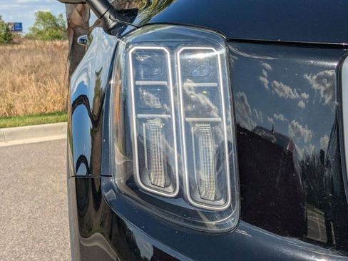 Certified 2023 Kia Telluride S FWD image 10