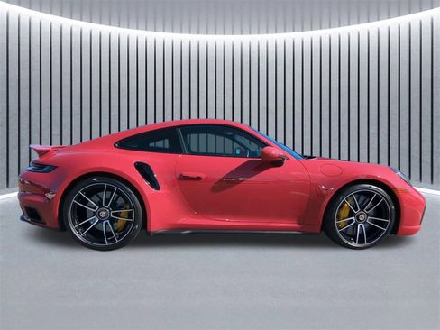 Used 2021 Porsche 911 Turbo S image 4