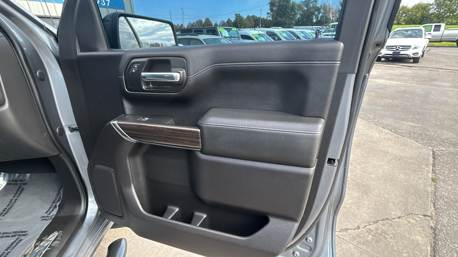 Used 2020 Chevrolet Silverado 1500 RST w/ All-Star Edition AWD/4WD image 18