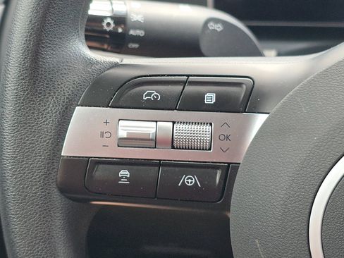 Used 2025 Hyundai Tucson SEL FWD image 21