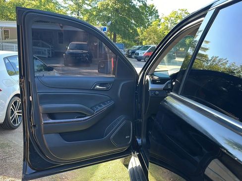 Used 2017 Chevrolet Tahoe LT w/ Max Trailering Package RWD image 15