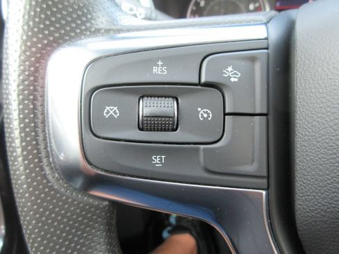 Used 2024 Chevrolet Blazer LT w/ Convenience Package FWD image 24