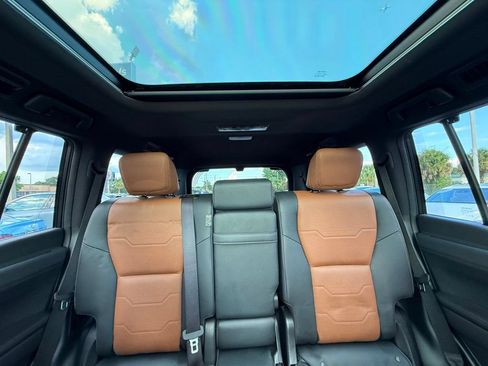 Used 2025 Lexus GX 550 AWD/4WD image 21