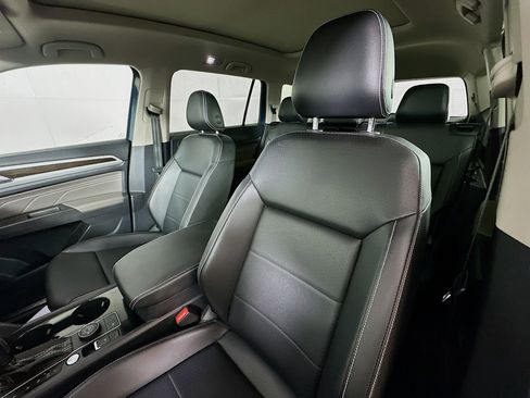 Used 2022 Volkswagen Atlas SE image 19