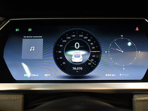 Used 2013 Tesla Model S image 41